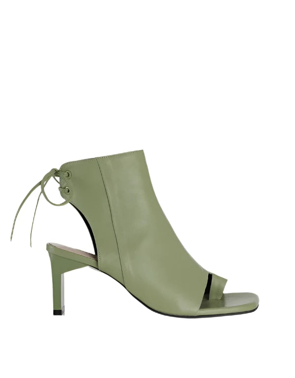 Yuul Yei Green Buckle Cutout Peep-Toe Pump Women's Heels