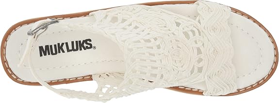 Mukluks Women's Ivory Sandals 1200216-102