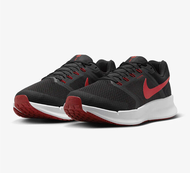 Nike Run Swift 3 DR2695 001