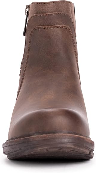 Muk Luk Women's Lukees Spike Chicago Boots Fashion