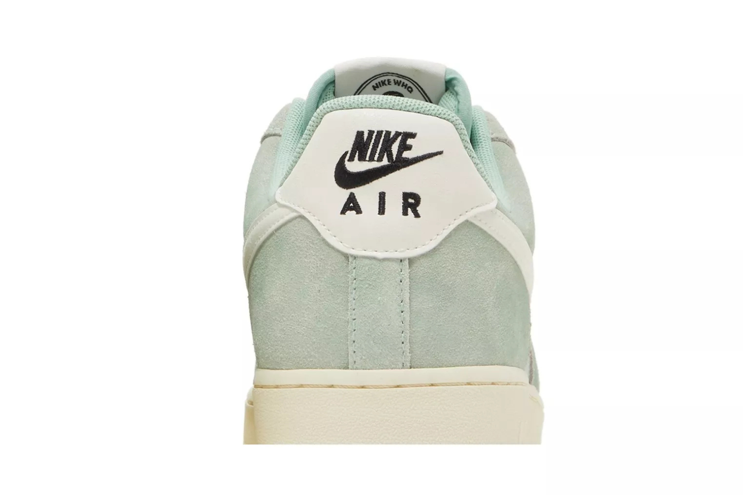 Nike Air Force 1 "07 LV8 DO9801 300 Sail-Enamel Green