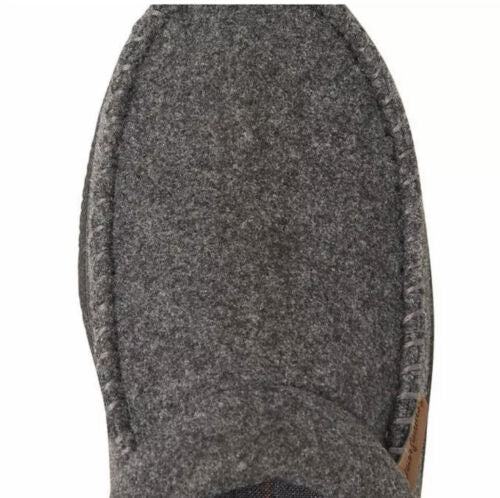 Sabot à bout mocassin perforé en microsuède Brendan pour homme de Dearfoam, gris